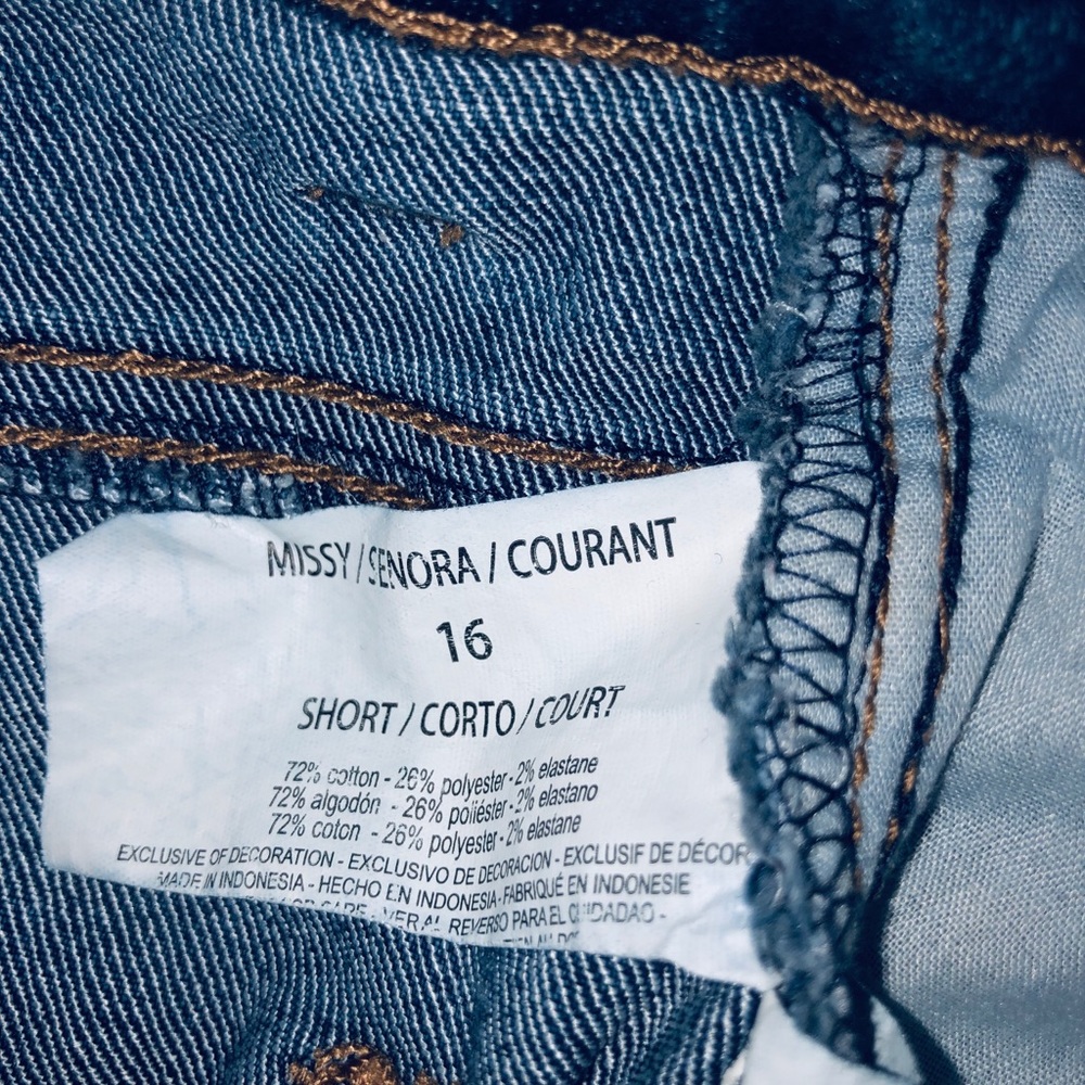 Jeans - Picture 4 of 4